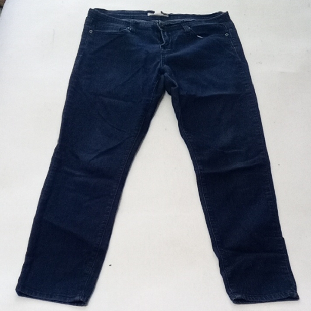 Women's Blue Jeans
